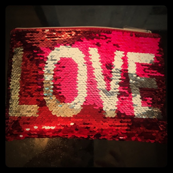 Sequin zipper LOVE pouch w/ Clarins Travel sz - Picture 1 of 6